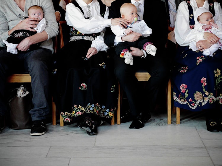 Tre babyer på en Humanistisk navnefest